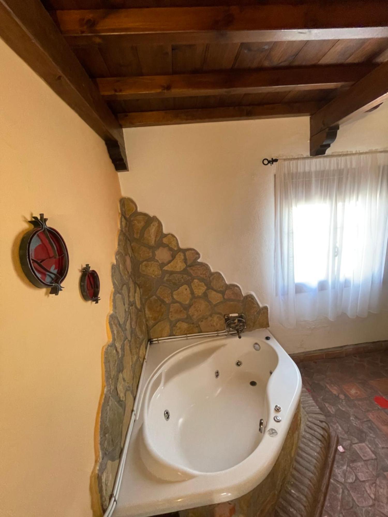 Hotel La Hacienda Del Marquesado Albunan Zewnętrze zdjęcie