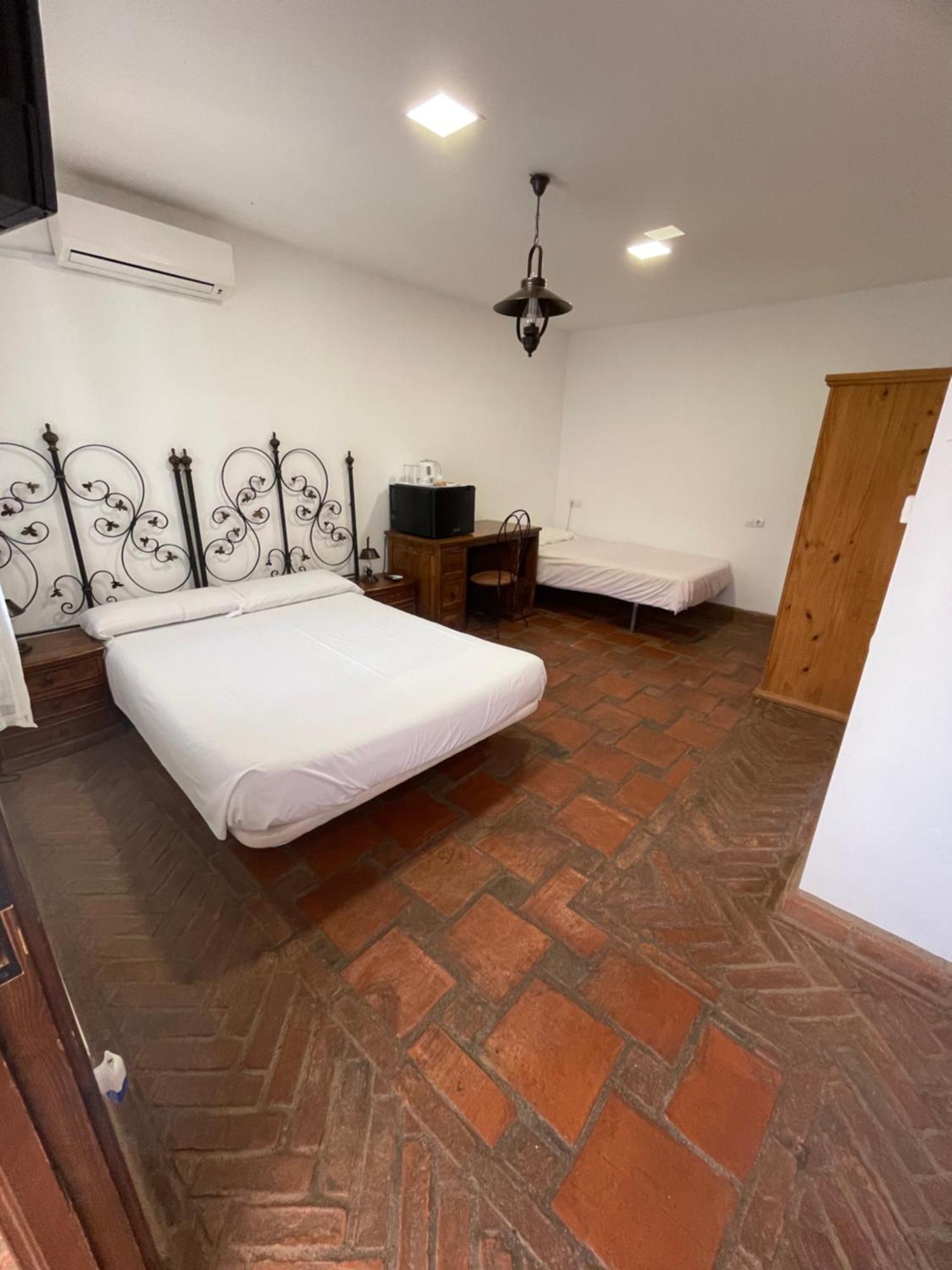 Hotel La Hacienda Del Marquesado Albunan Zewnętrze zdjęcie