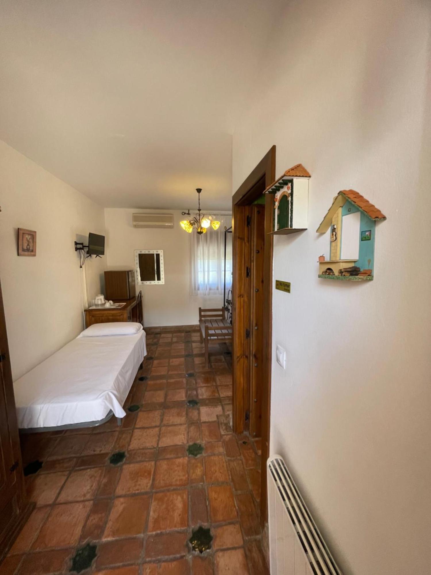 Hotel La Hacienda Del Marquesado Albunan Zewnętrze zdjęcie